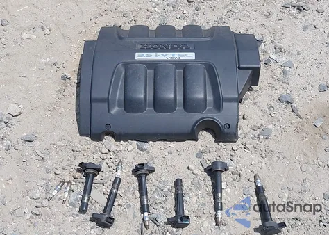 2005 Honda Odyssey Ex-L from USA, damaged, VIN 5FNRL38645B047405